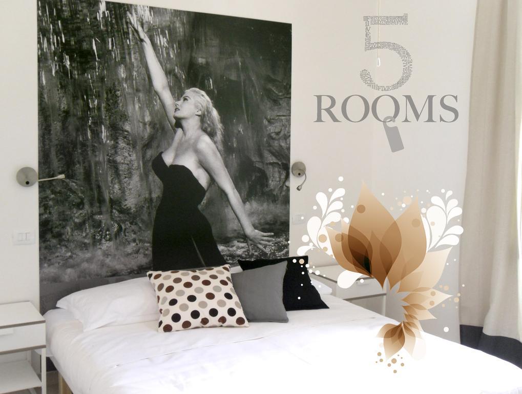 5 Rooms Affittacamere 치비타베키아 객실 사진