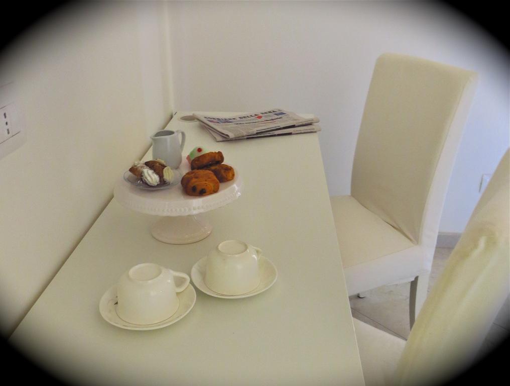 5 Rooms Affittacamere 치비타베키아 외부 사진