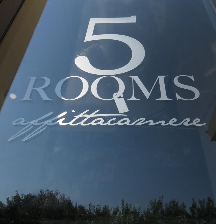 5 Rooms Affittacamere 치비타베키아 외부 사진